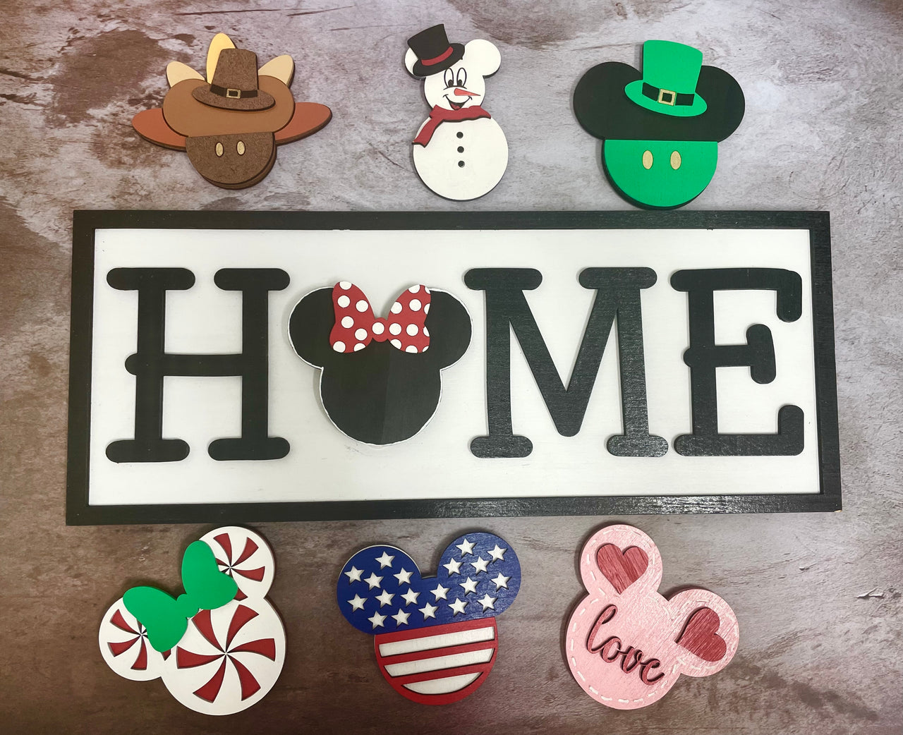 HOME Sign With 6 Interchangeable Velcro Pieces