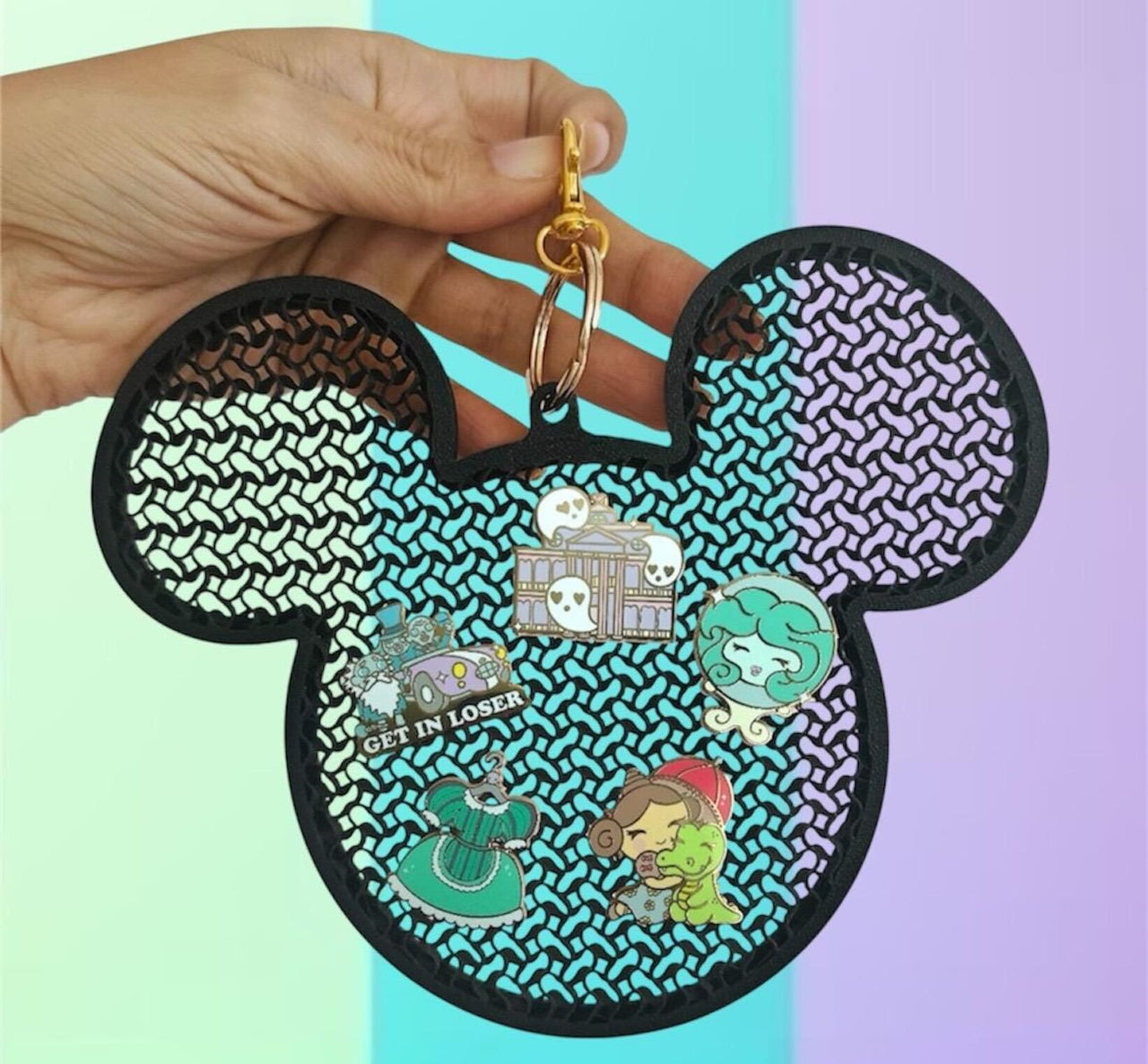 Pin Displaying Keychain (Pre-Order)