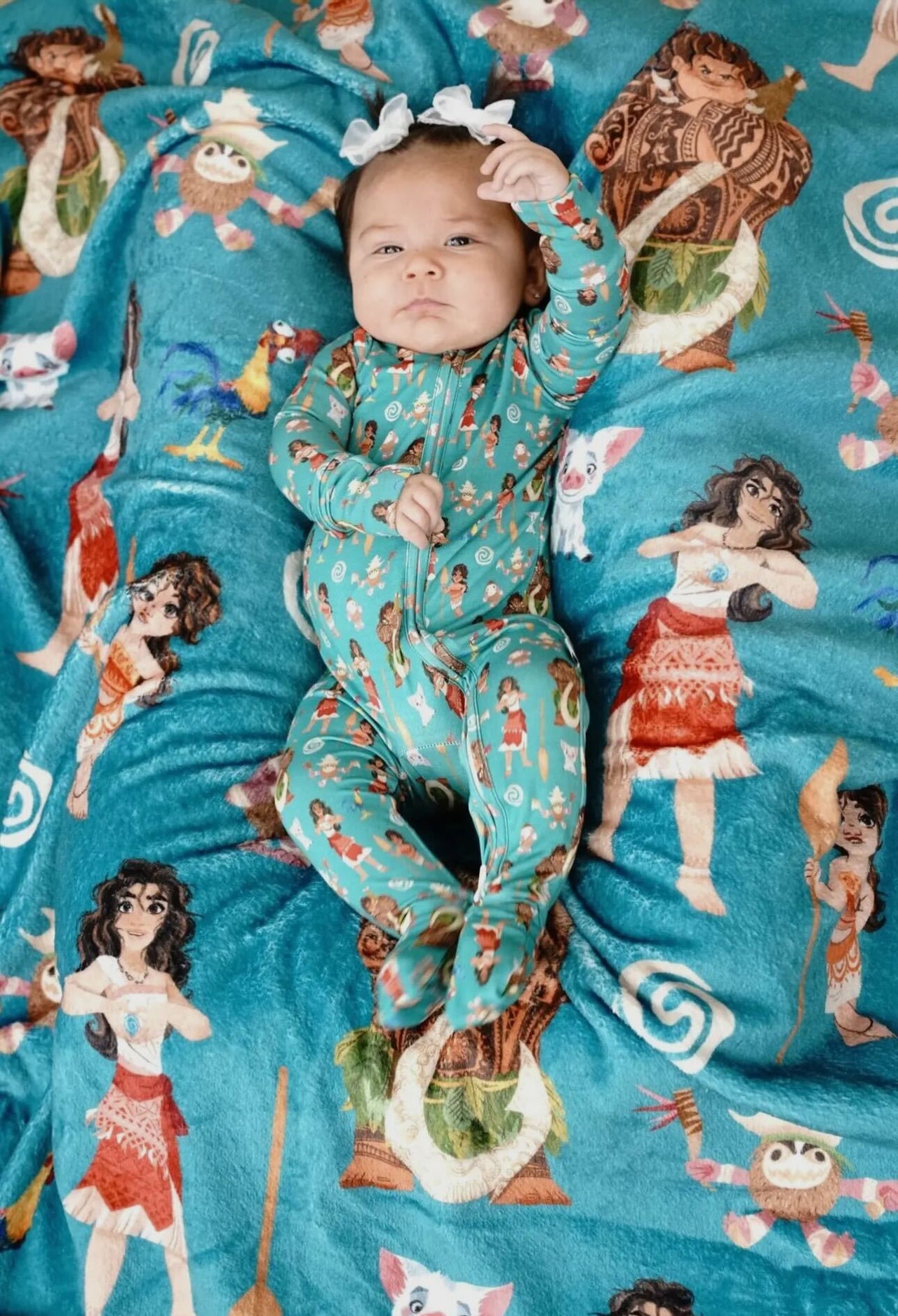 Island Vibes Throw Blanket
