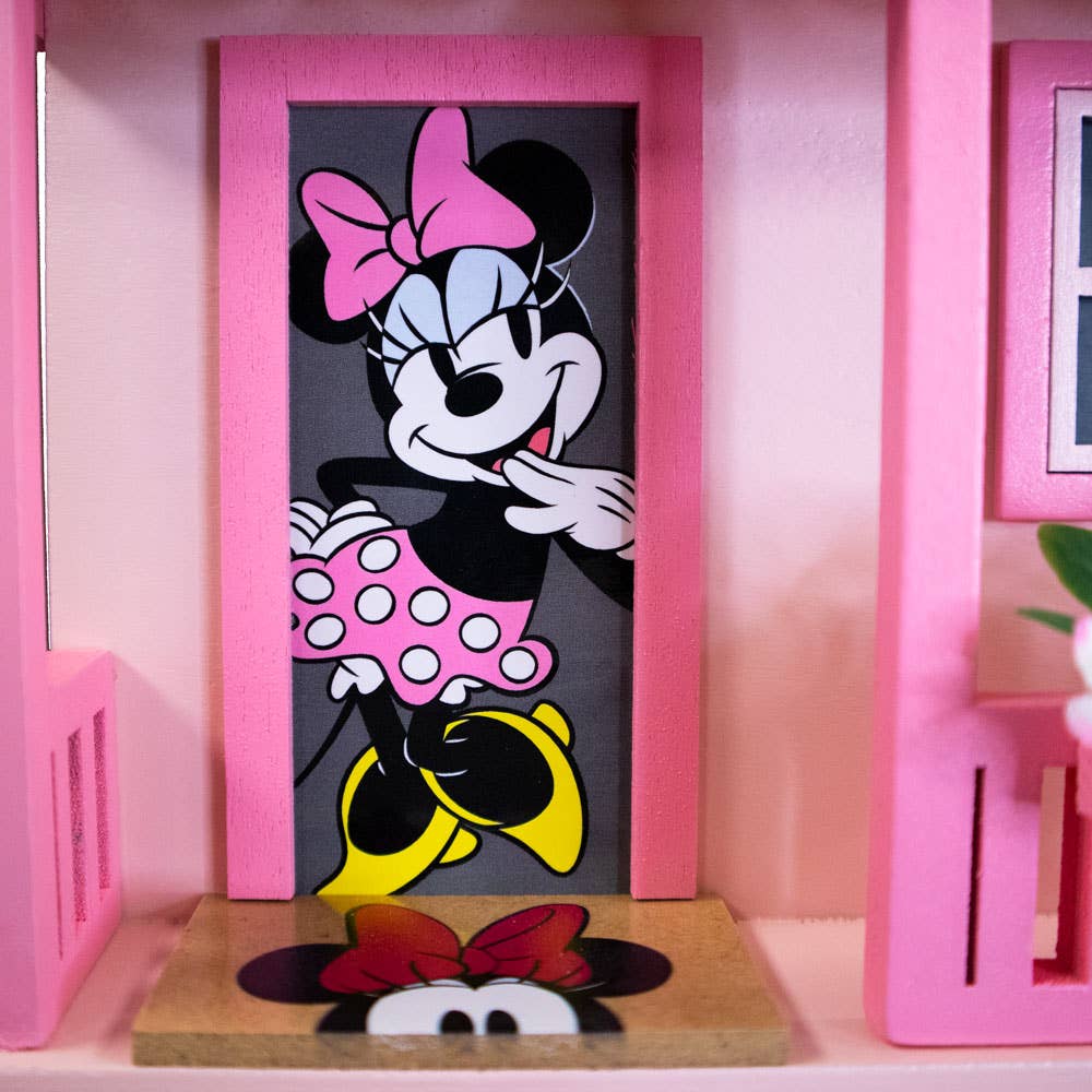 Minnie Cottage Birdhouse