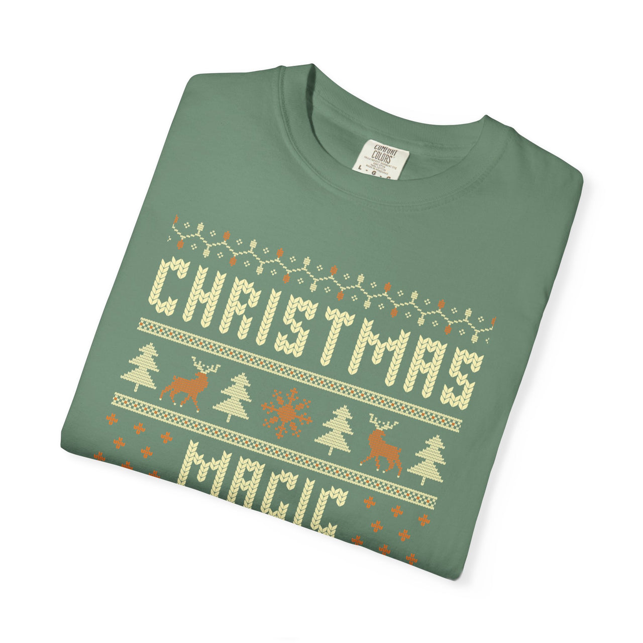 Tee - Christmas Magic Everywhere