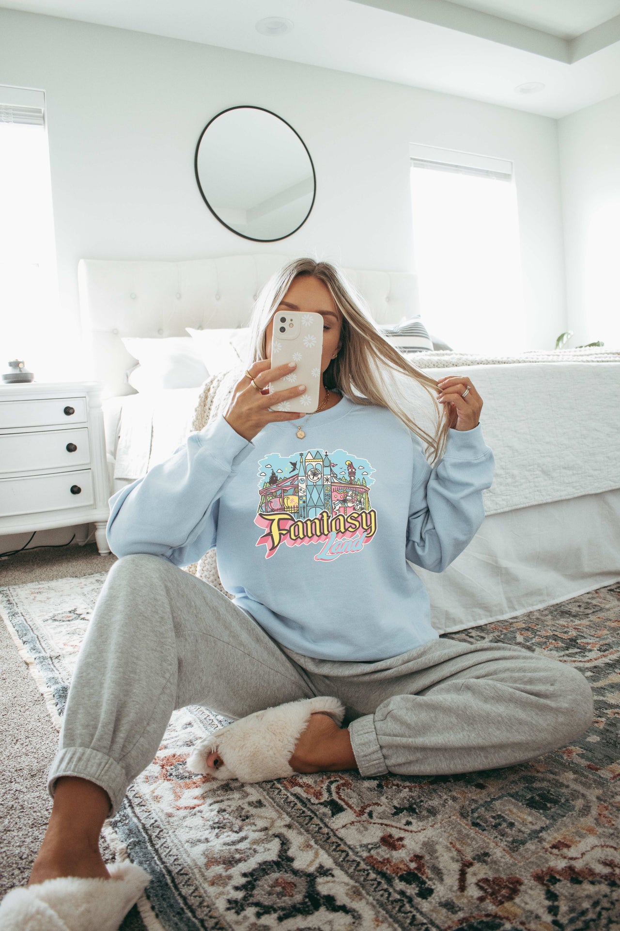 Sweatshirt - Fantasyland