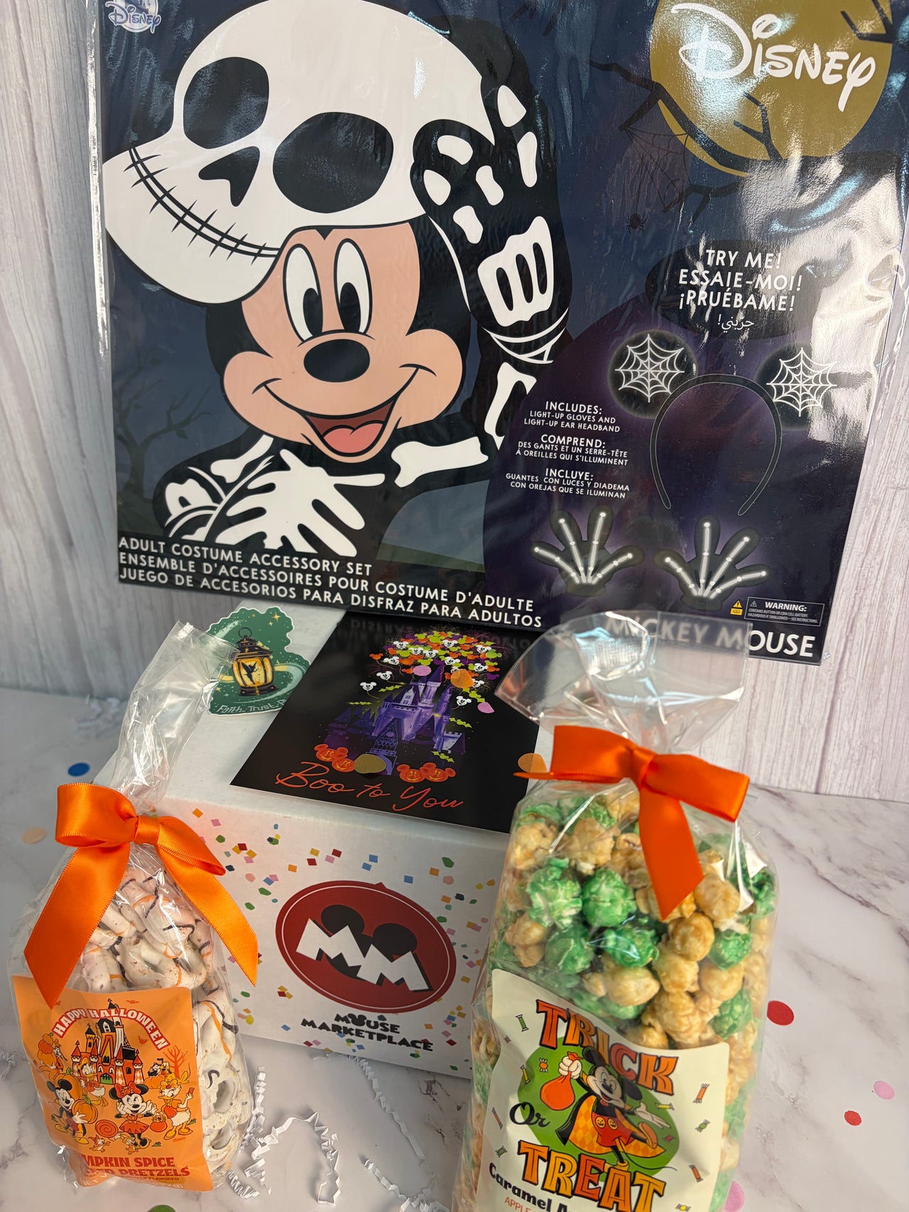 Trick and Treats Mini Box