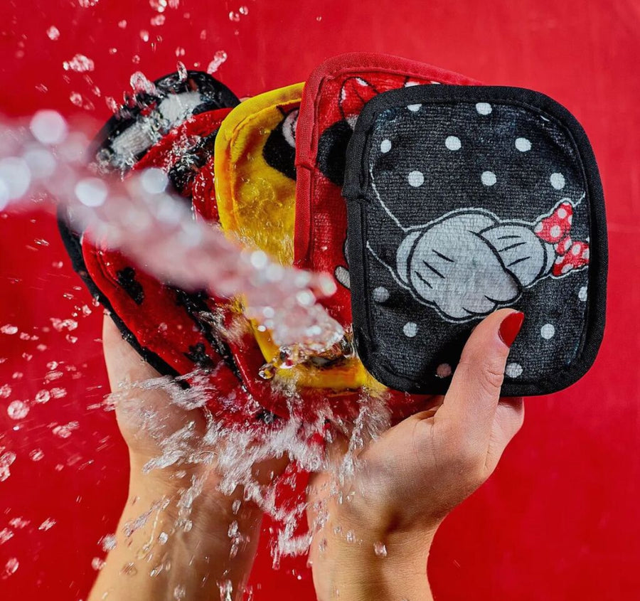 Bows and Dots Make-up Eraser Set