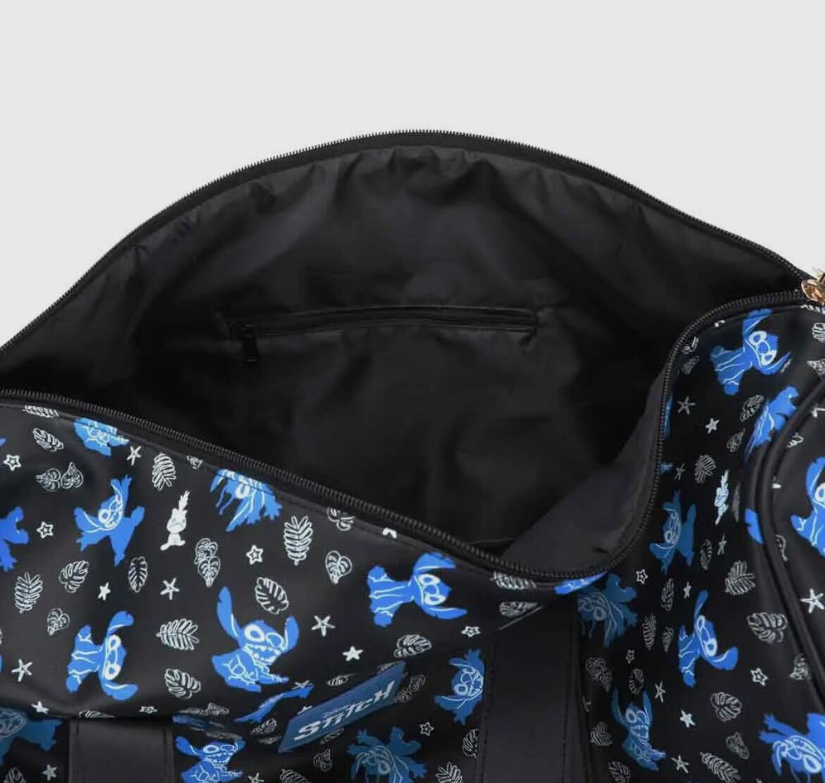 626 Rolling Duffle Bag