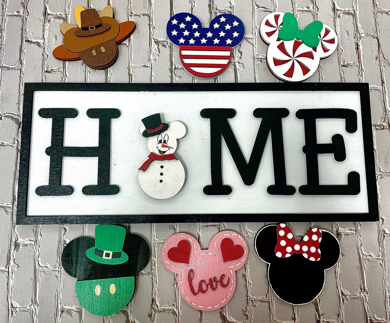 HOME Sign With 6 Interchangeable Velcro Pieces