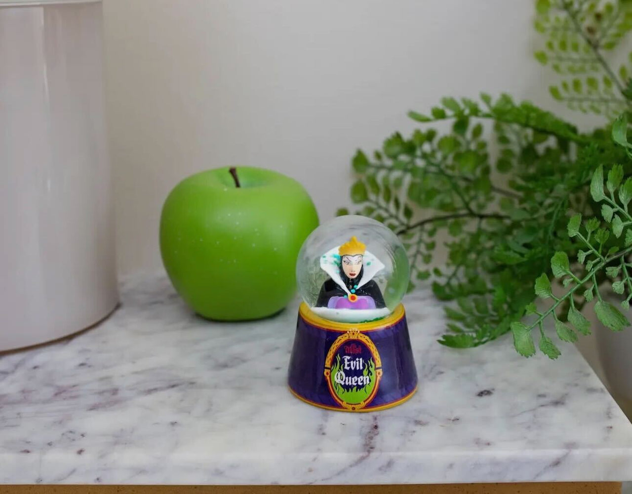 2.5 Inch Evil Queen Snowglobe