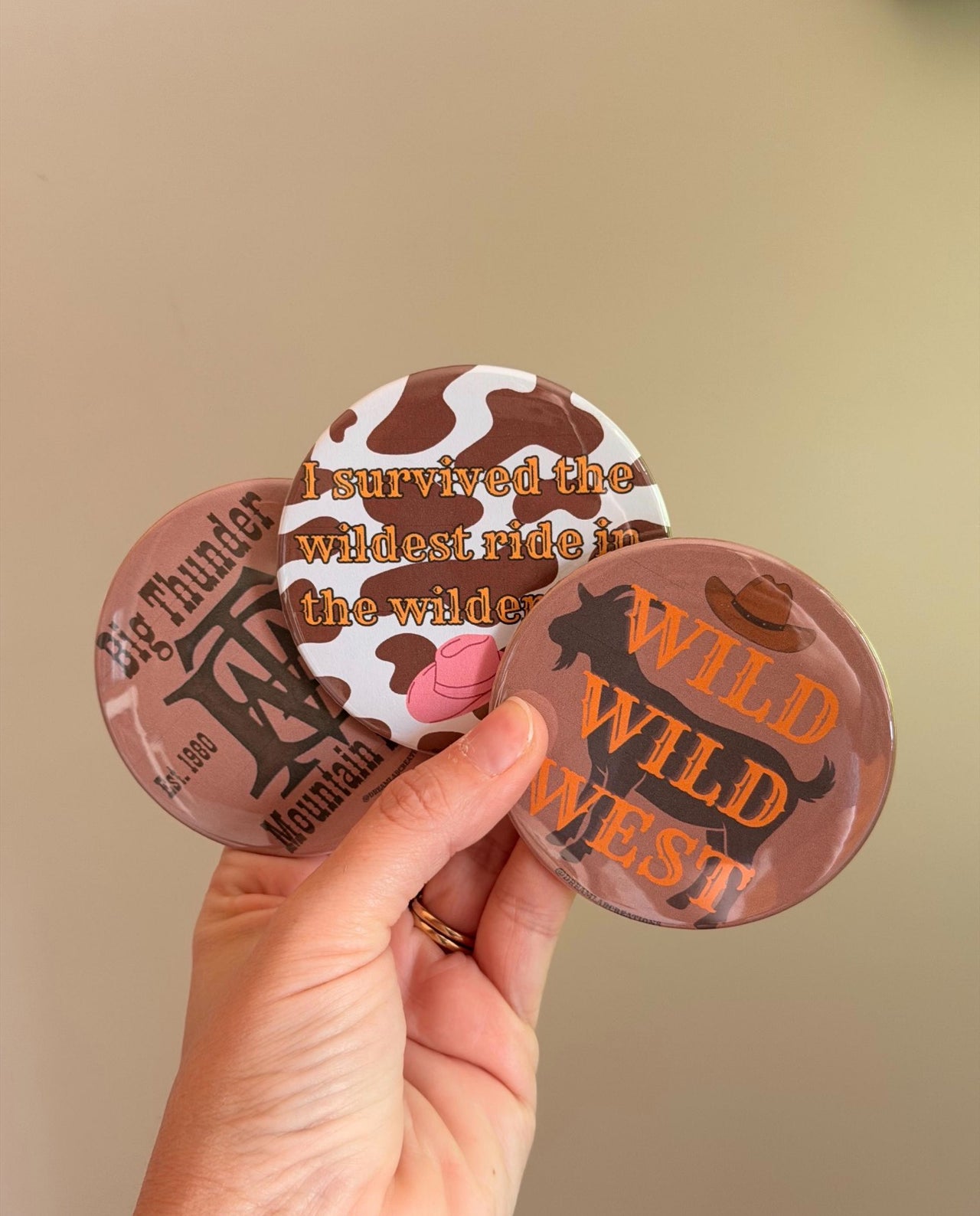 Frontierland Fan Pin Back Button (Pre-Order)
